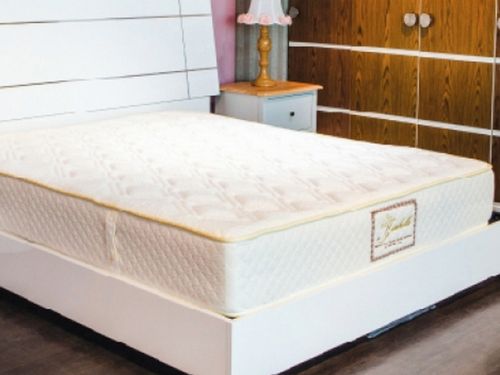 Nệm isabelle lò xo túi 7 vùng 2 viền - 2 mặt mousse iq