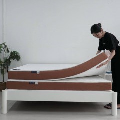 nêm chọn nệm cao su thiên nhiên hay nệm lò xo